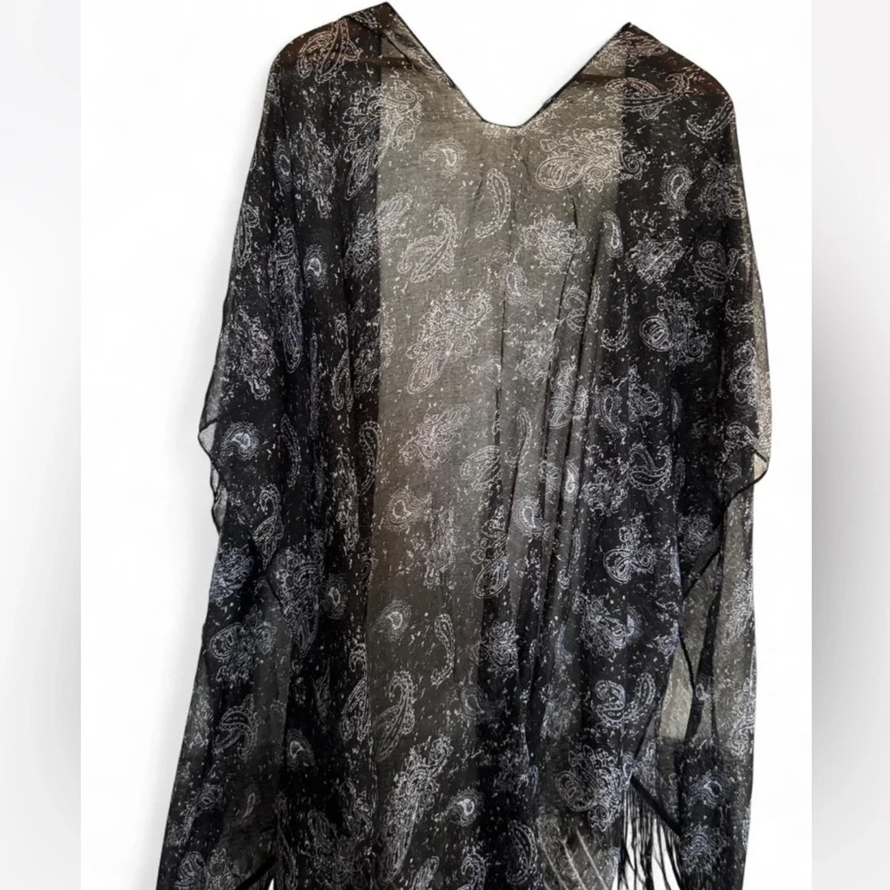 Black and White Paisley semi Sheer fringed Shawl